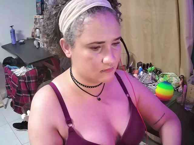 lolalicious758 webcam