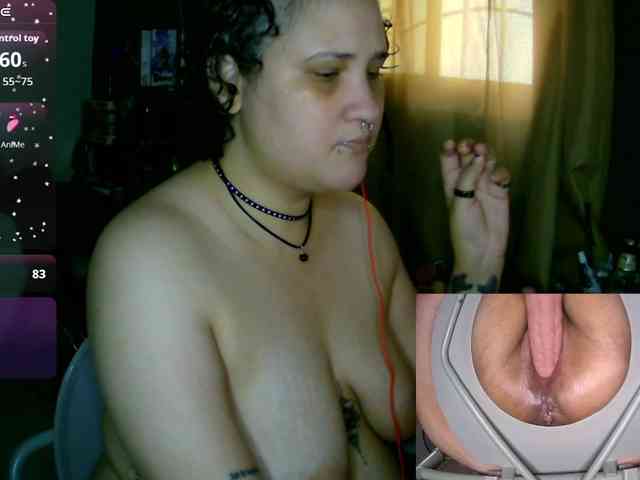lolalicious758 webcam
