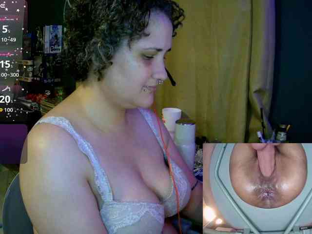 lolalicious758 webcam