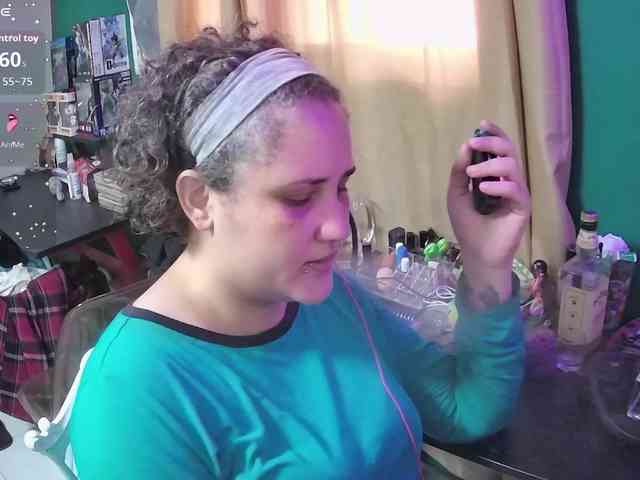 lolalicious758 webcam