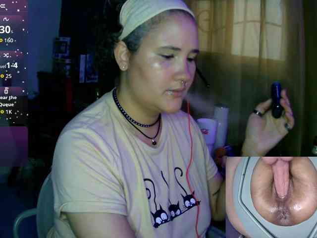lolalicious758 webcam