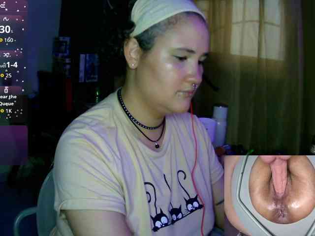 lolalicious758 webcam