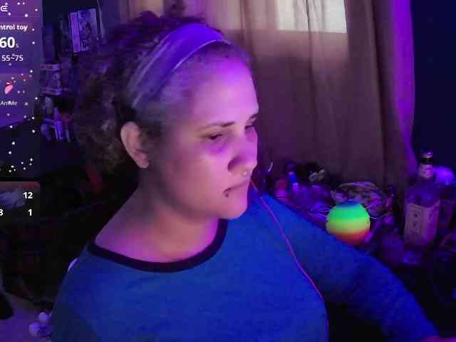 lolalicious758 webcam