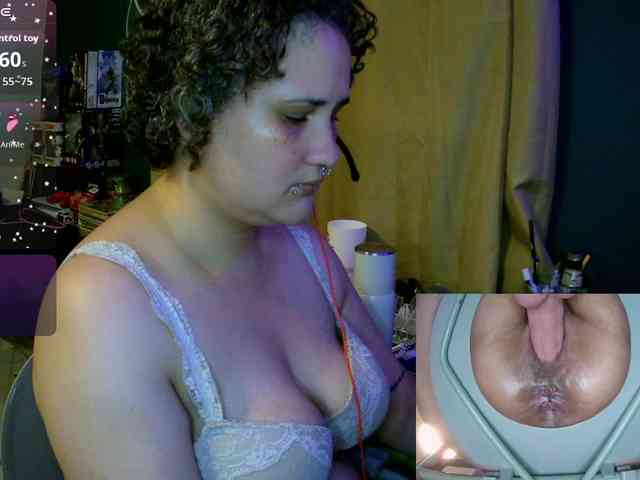 lolalicious758 webcam