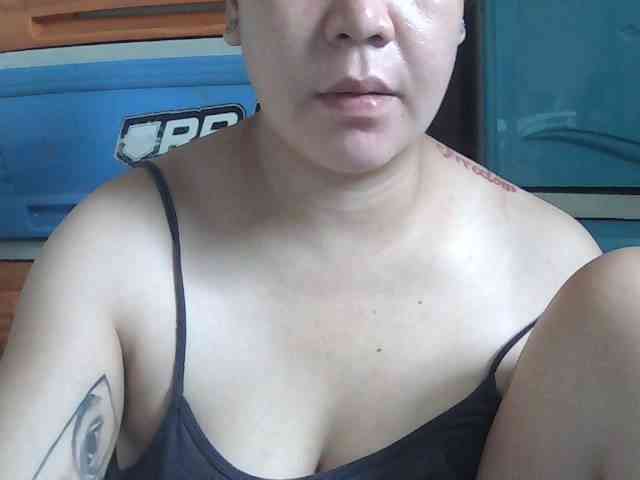 ryessi4u webcam