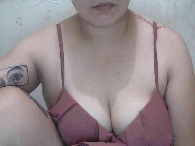 ryessi4u webcam