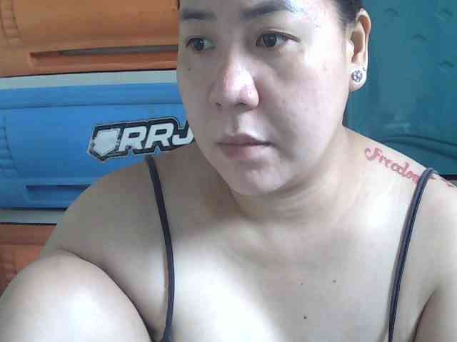ryessi4u webcam