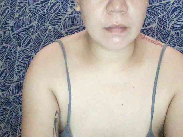 ryessi4u webcam