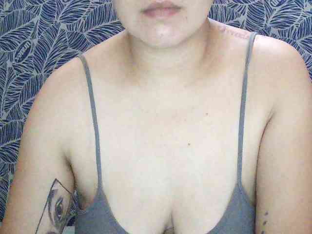 ryessi4u webcam