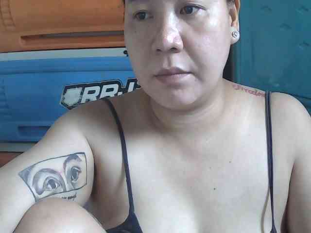 ryessi4u webcam