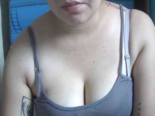 ryessi4u webcam