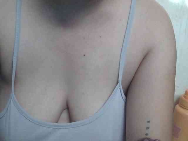 ryessi4u webcam
