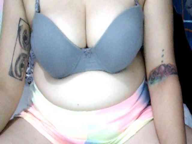 ryessi4u webcam