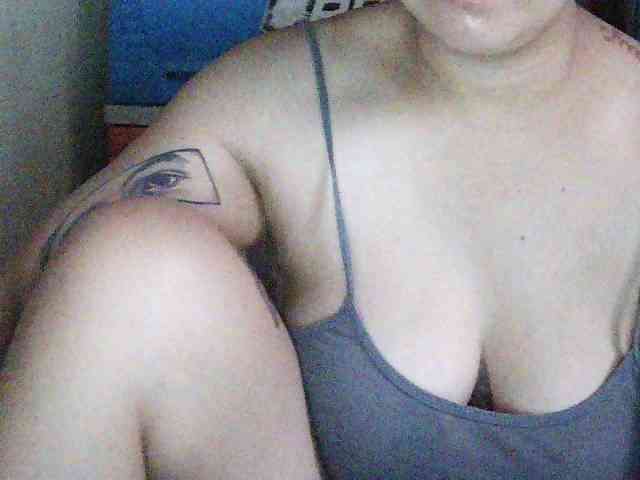 ryessi4u webcam