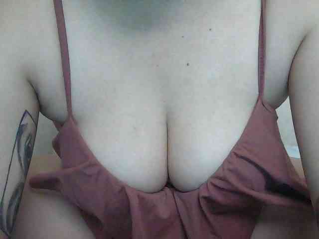 ryessi4u webcam