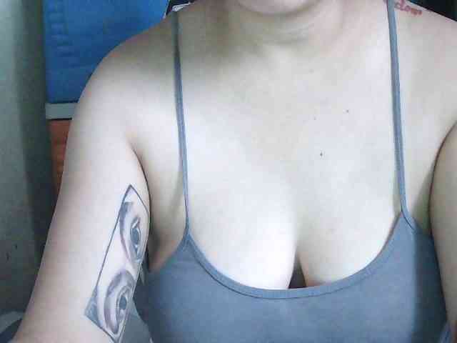 ryessi4u webcam