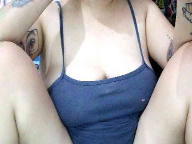ryessi4u webcam