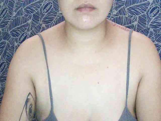 ryessi4u webcam