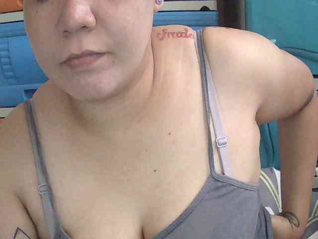 ryessi4u webcam