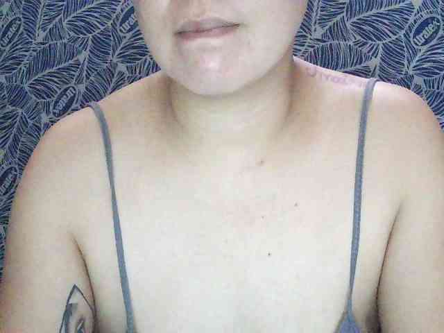 ryessi4u webcam
