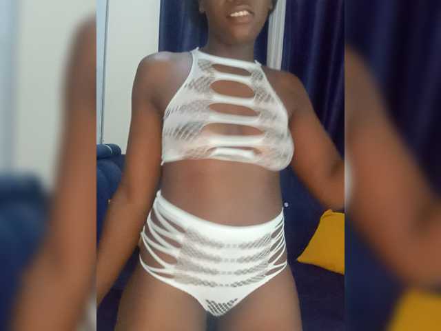 SweetCoochie22