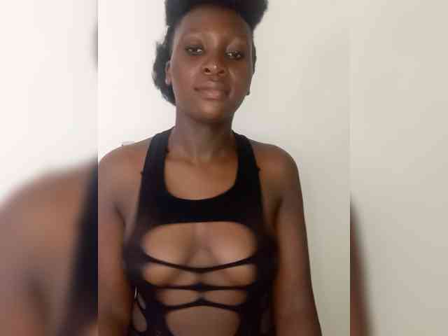SweetCoochie22 webcam