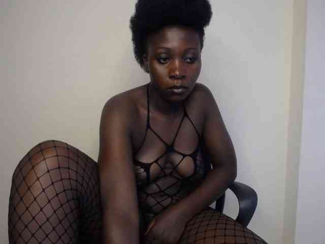 SweetCoochie22 webcam