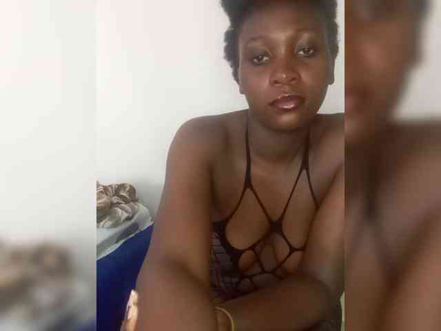 SweetCoochie22