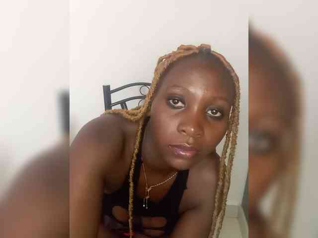 SweetCoochie22
