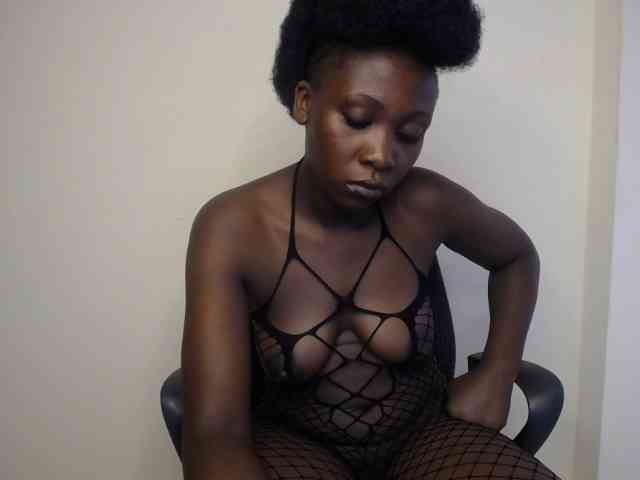 SweetCoochie22 webcam