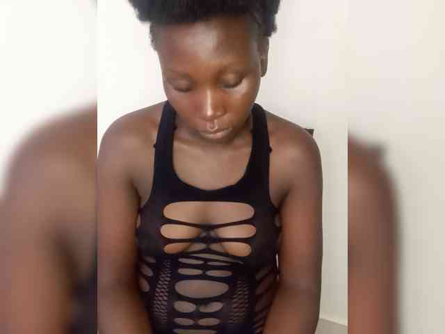 SweetCoochie22 webcam