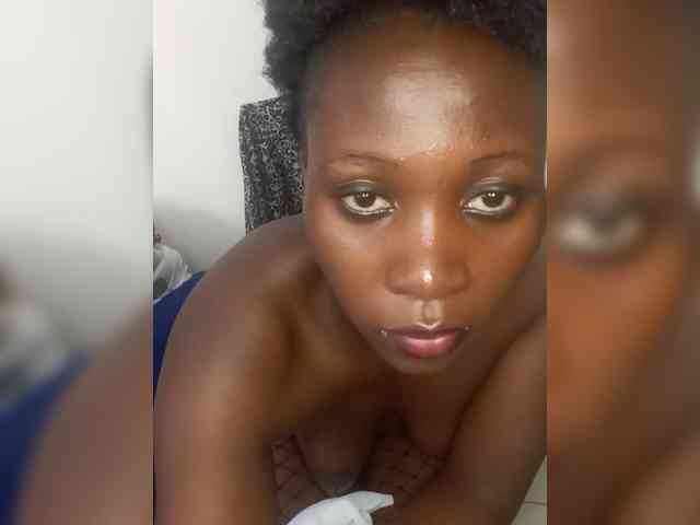 SweetCoochie22
