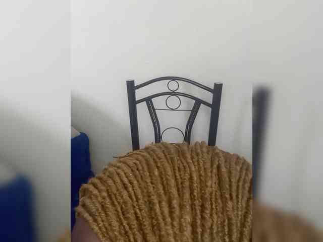 SweetCoochie22 webcam