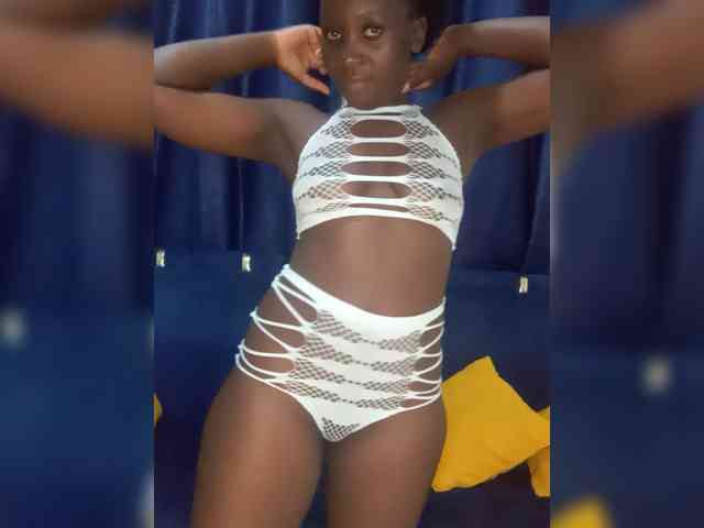 SweetCoochie22 webcam