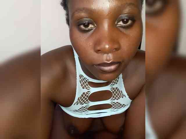 Modèle: SweetCoochie22