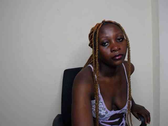 SweetCoochie22