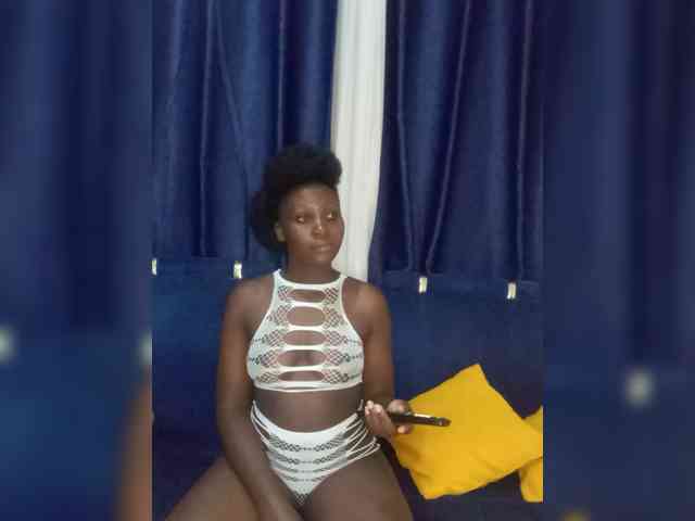 SweetCoochie22 webcam