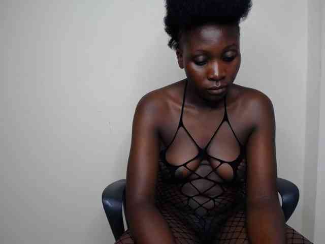 SweetCoochie22 webcam