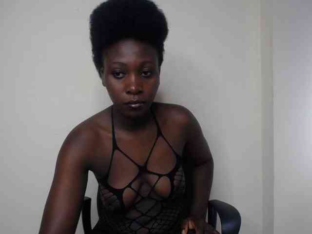 SweetCoochie22 webcam