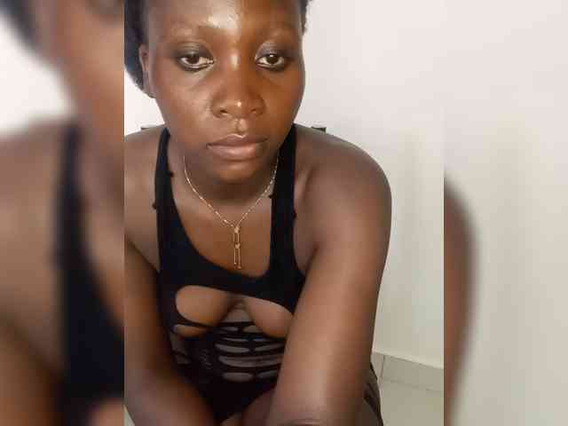 SweetCoochie22 webcam