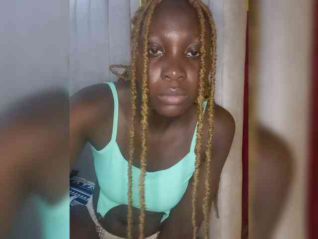 SweetCoochie22