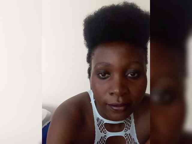 SweetCoochie22