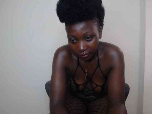 SweetCoochie22 webcam