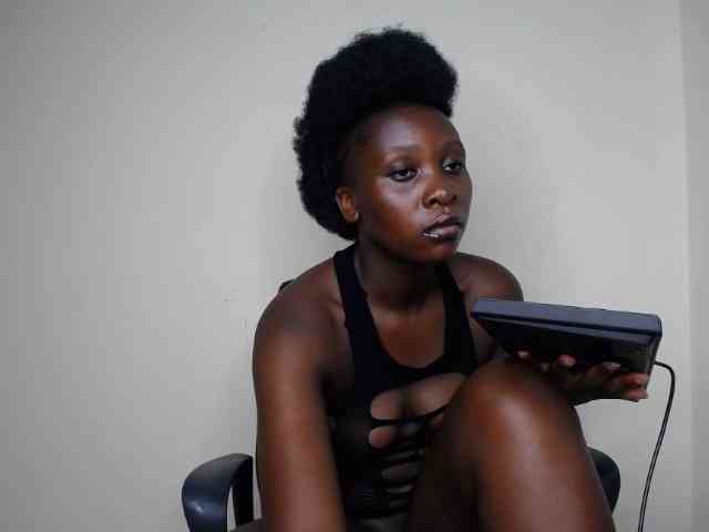 SweetCoochie22