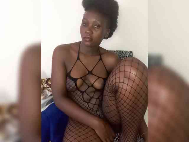 SweetCoochie22 webcam