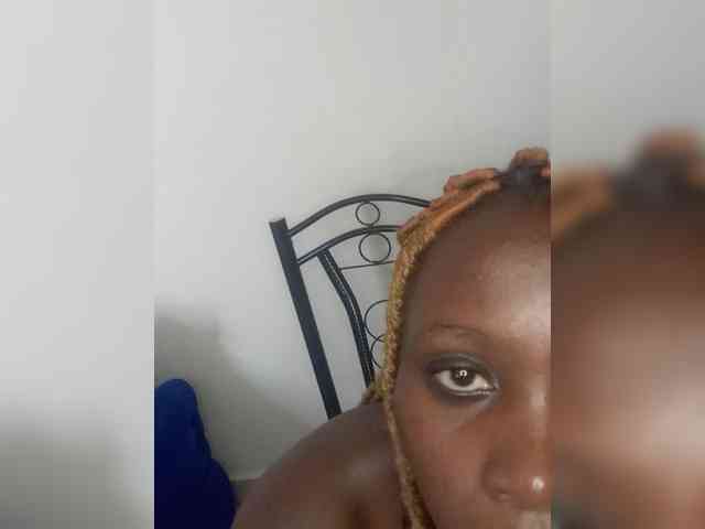 SweetCoochie22