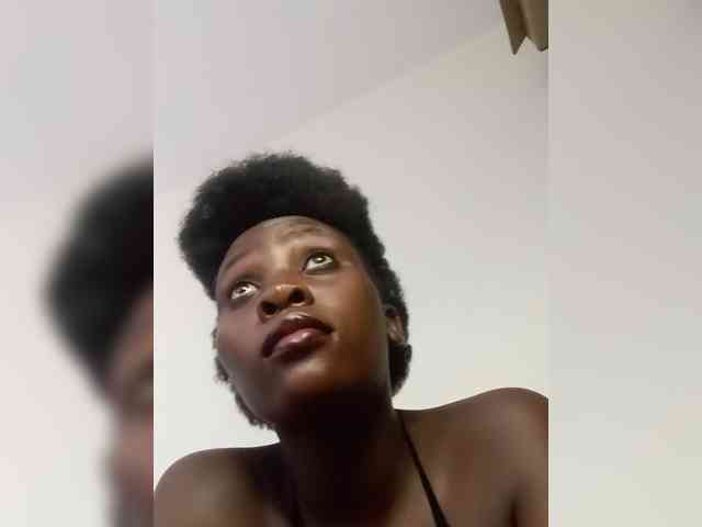 SweetCoochie22 webcam