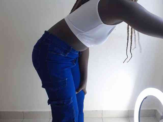SweetCoochie22