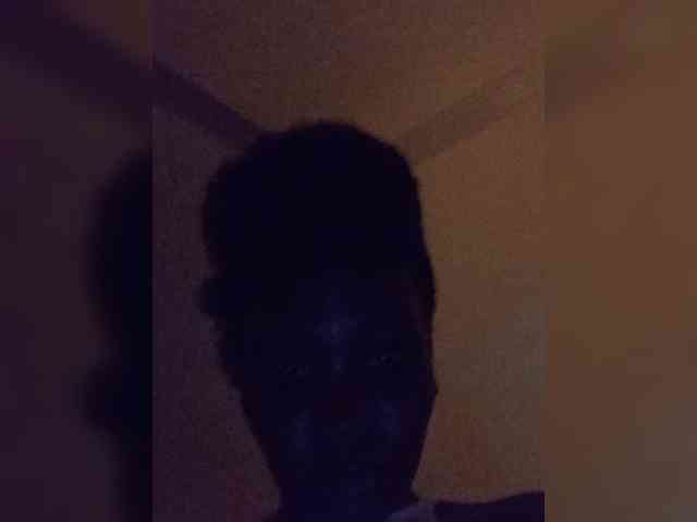 SweetCoochie22 webcam
