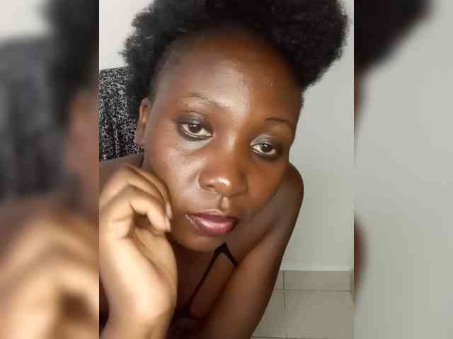 SweetCoochie22